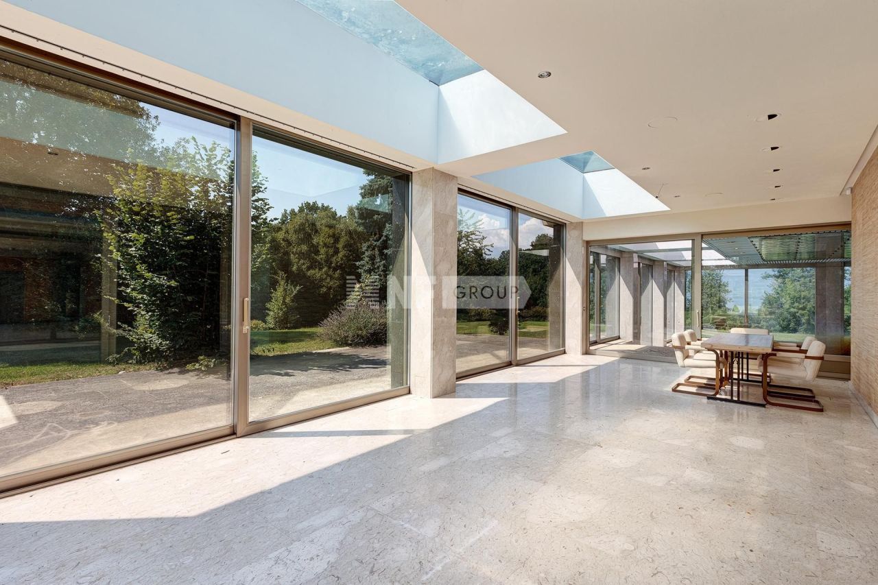 Вилла в Фрибуре, Швейцария, 1 100 м² - фото 6