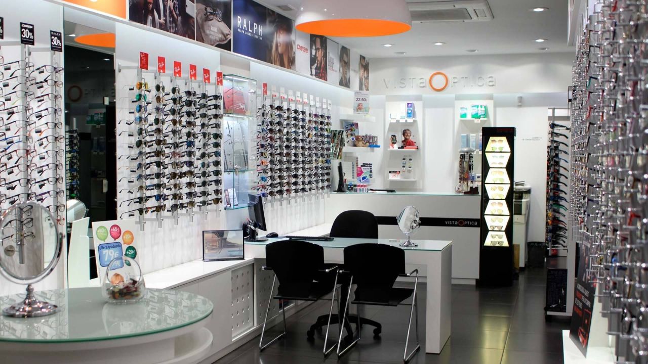 Коммерческая недвижимость в Барселоне, Испания, 33 м² - фото 2