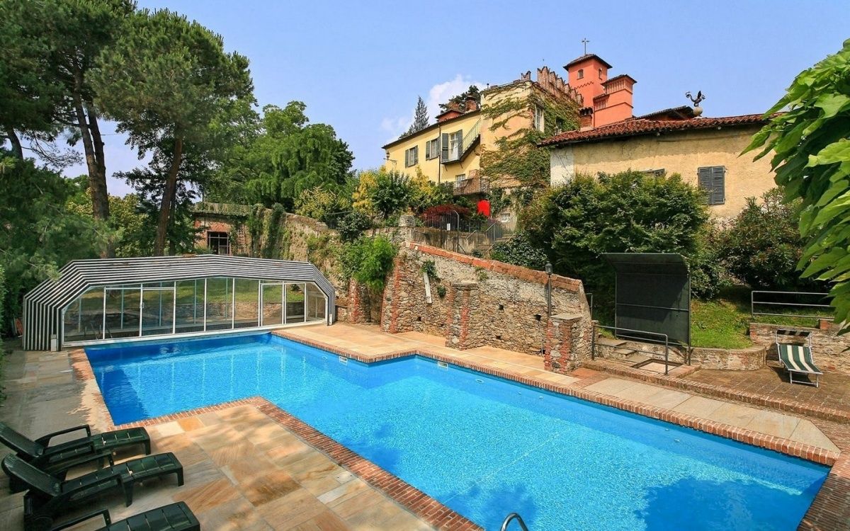 Поместье в Кунео, Италия, 2 500 м² - фото 3