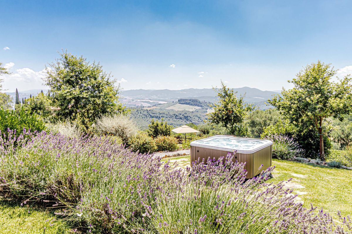 Поместье в Монтекатини-Валь-ди-Чечина, Италия, 581 м² - фото 4