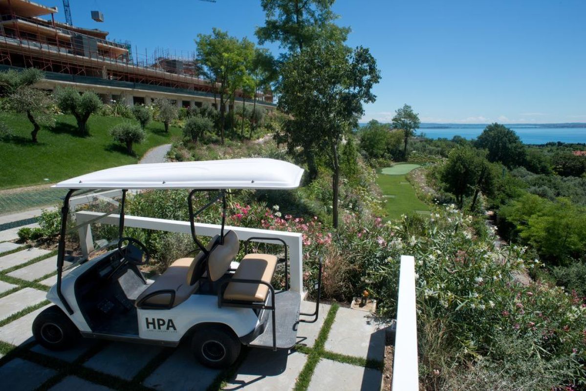 Квартира в Паденге-суль-Гарде, Италия, 206 м² - фото 5