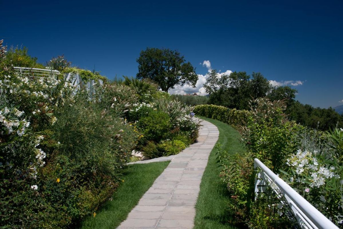 Квартира в Паденге-суль-Гарде, Италия, 206 м² - фото 7