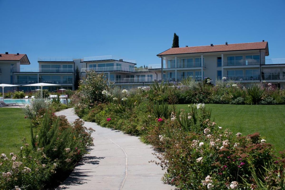 Квартира в Паденге-суль-Гарде, Италия, 206 м² - фото 9