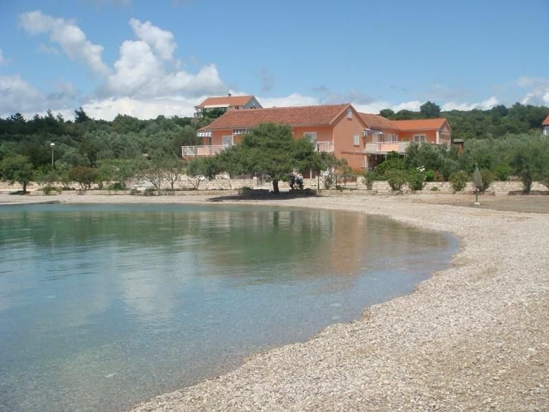 Отель, гостиница Peljesac, Хорватия, 900 м² - фото 1