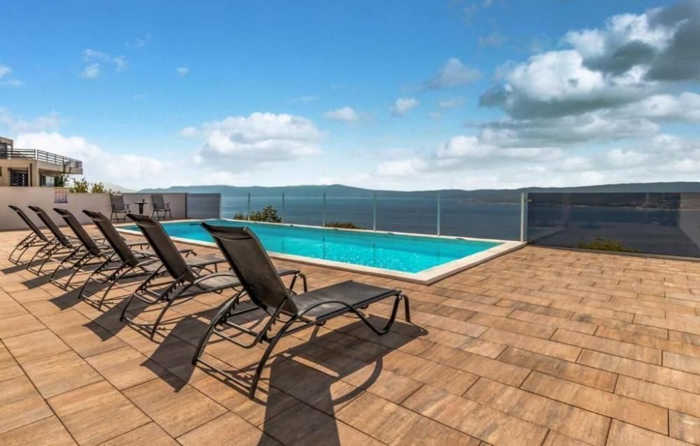 Отель, гостиница в Цриквенице, Хорватия, 610 м² - фото 1