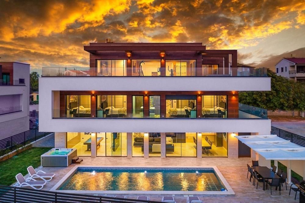 Вилла Premantura, Medulin, Хорватия, 380 м² - фото 1