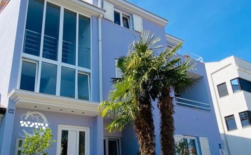 Отель, гостиница в Ровини, Хорватия, 450 м² - фото 1