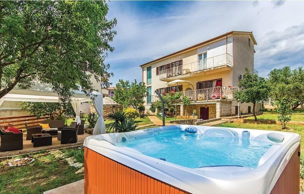 Отель, гостиница в Водняне, Хорватия, 300 м² - фото 1