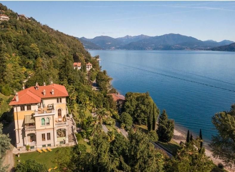 Вилла в Ловране, Хорватия, 1 900 м² - фото 1