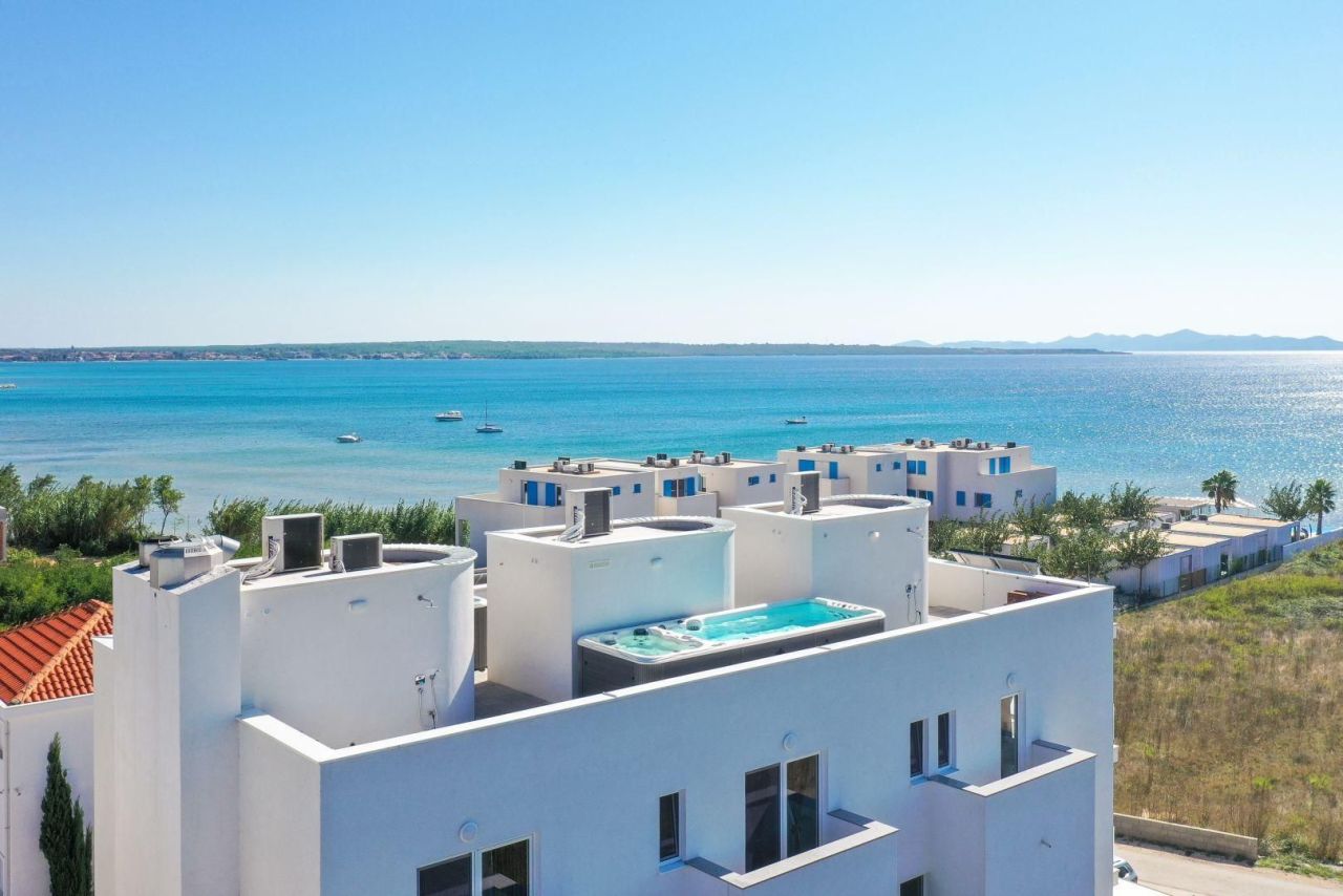 Вилла в Привлаке, Хорватия, 162 м² - фото 1