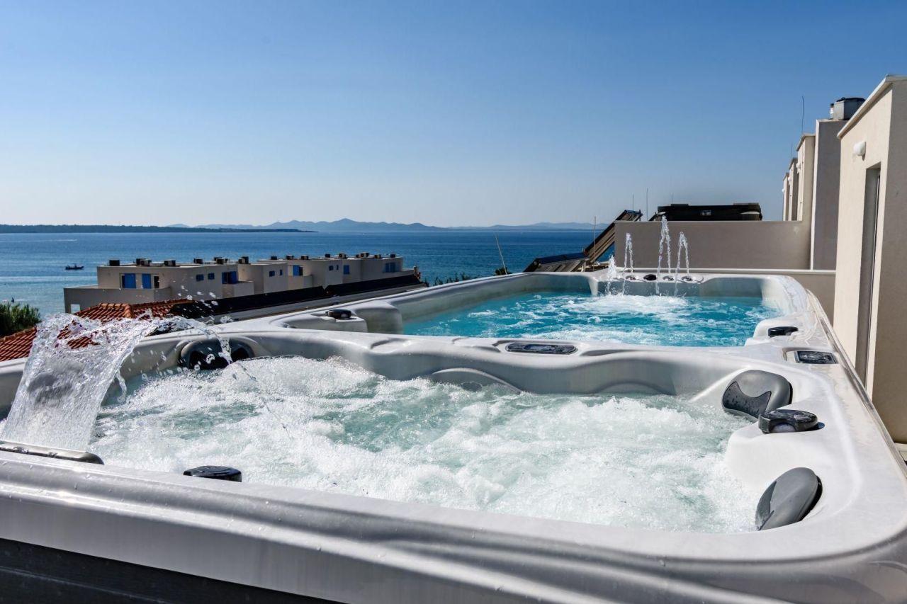 Вилла в Привлаке, Хорватия, 219 м² - фото 1