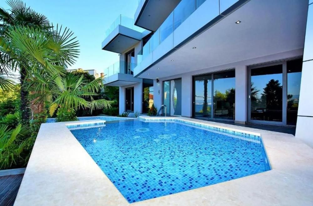 Вилла в Опатии, Хорватия, 756 м² - фото 2