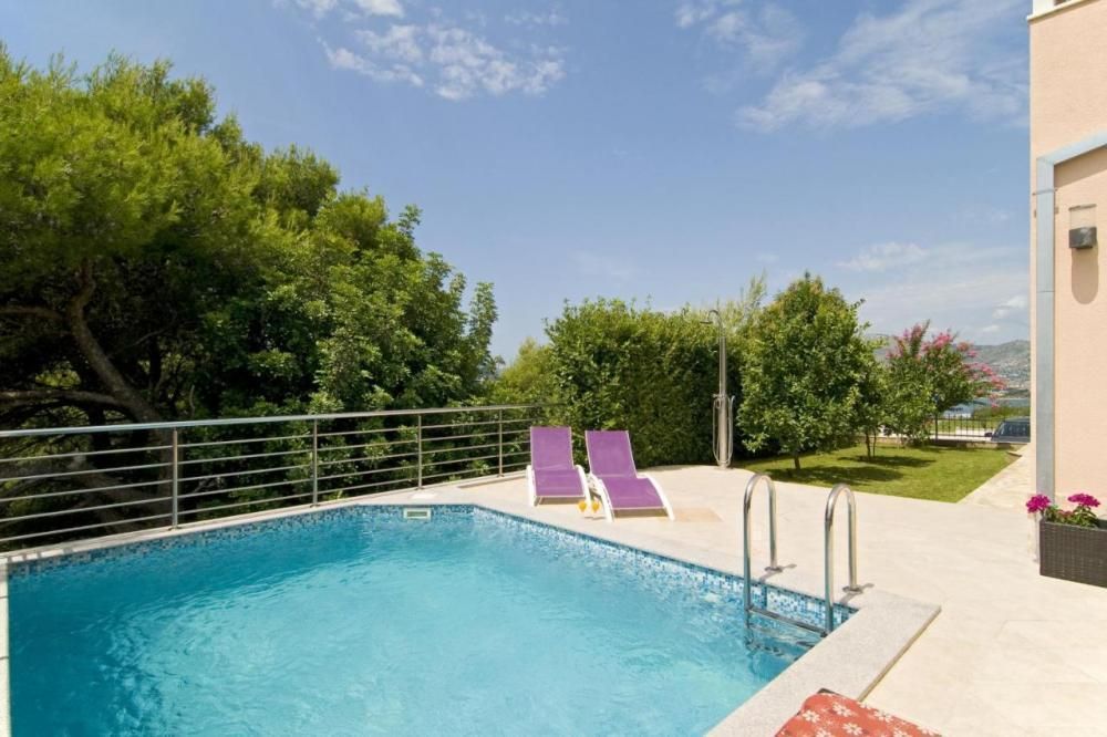 Отель, гостиница на Чиово, Хорватия, 320 м² - фото 2