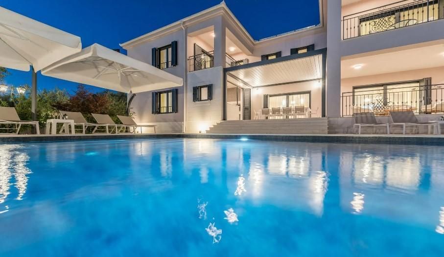 Вилла в Задаре, Хорватия, 425 м² - фото 2