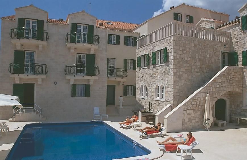 Отель, гостиница Bol, Хорватия, 5 000 м² - фото 2