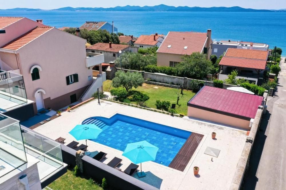 Отель, гостиница Kozino, Хорватия, 600 м² - фото 2