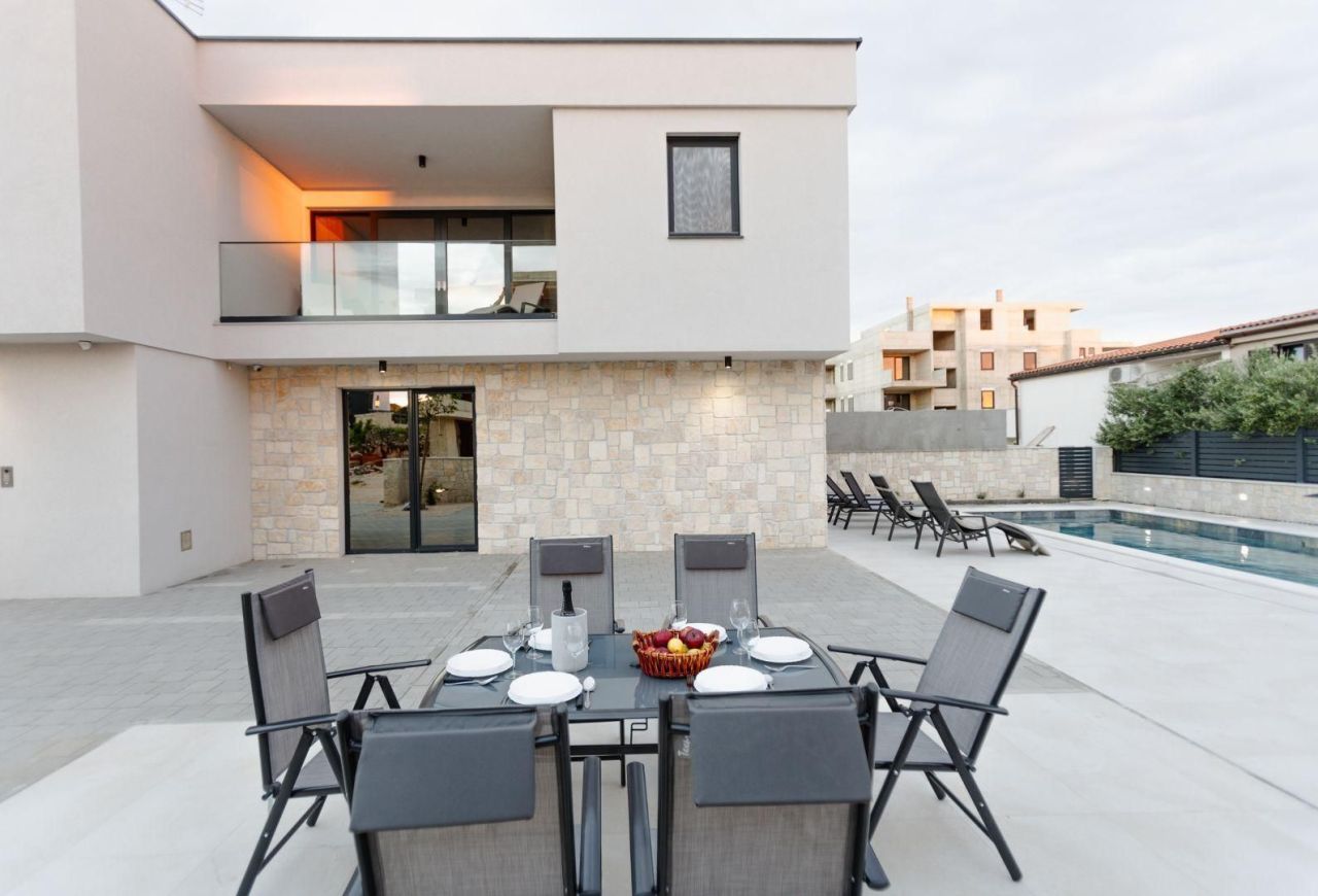 Вилла Mandre,Kolan, Хорватия, 230 м² - фото 2