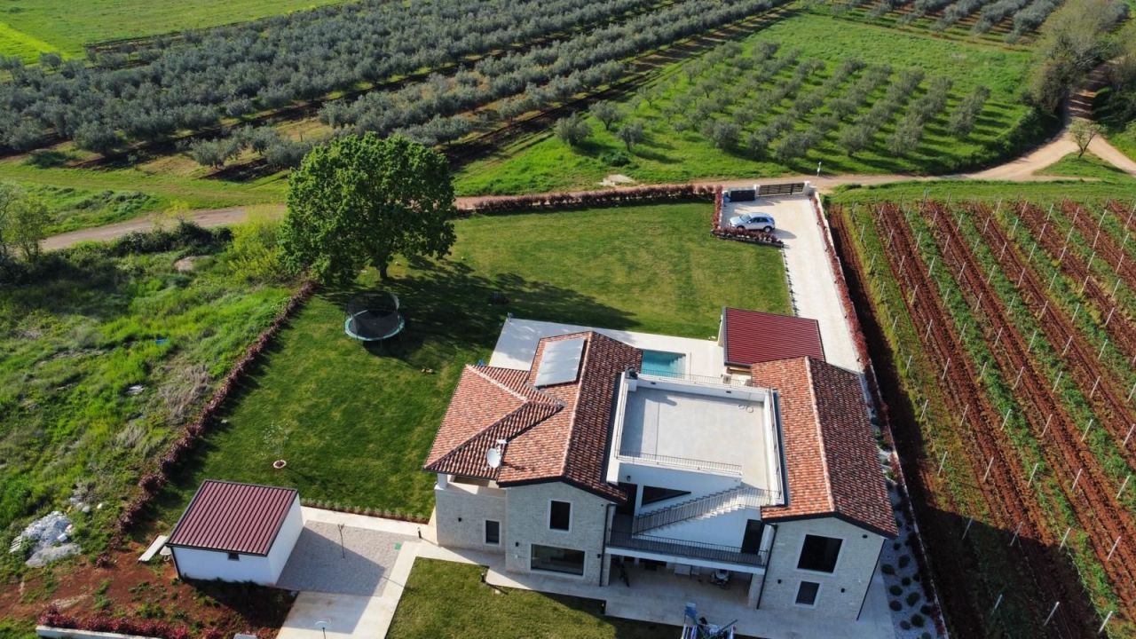 Вилла Kastelir, Хорватия, 463 м² - фото 2