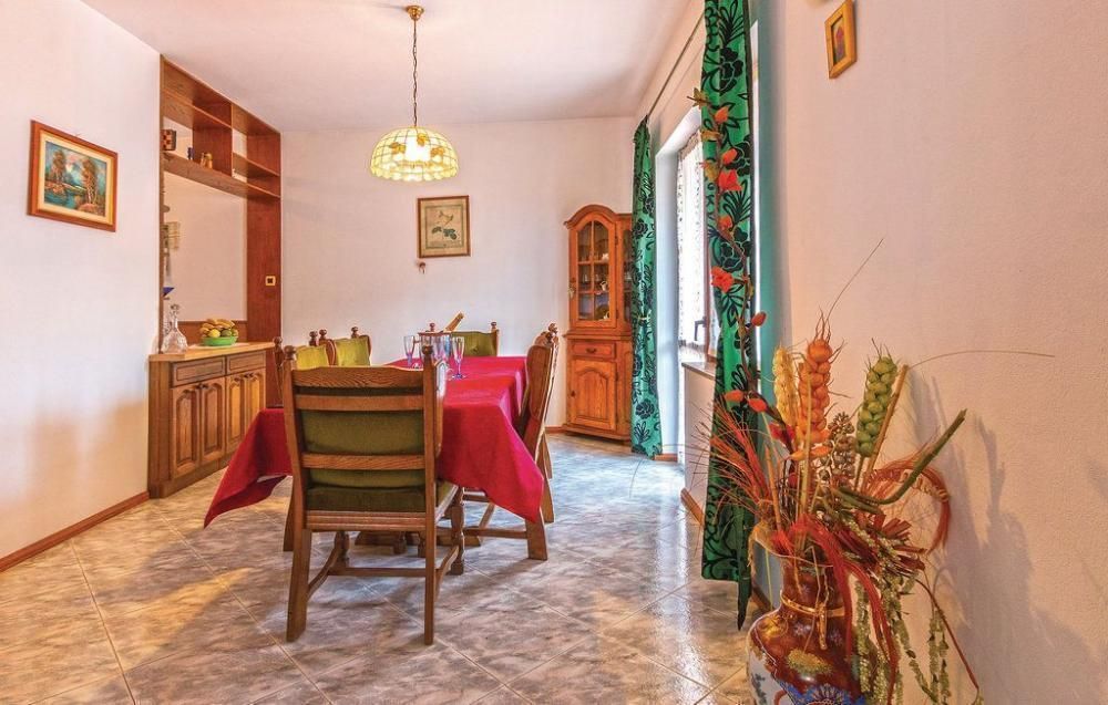 Отель, гостиница в Пуле, Хорватия, 420 м² - фото 3