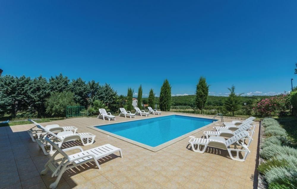 Отель, гостиница в Порече, Хорватия, 510 м² - фото 3