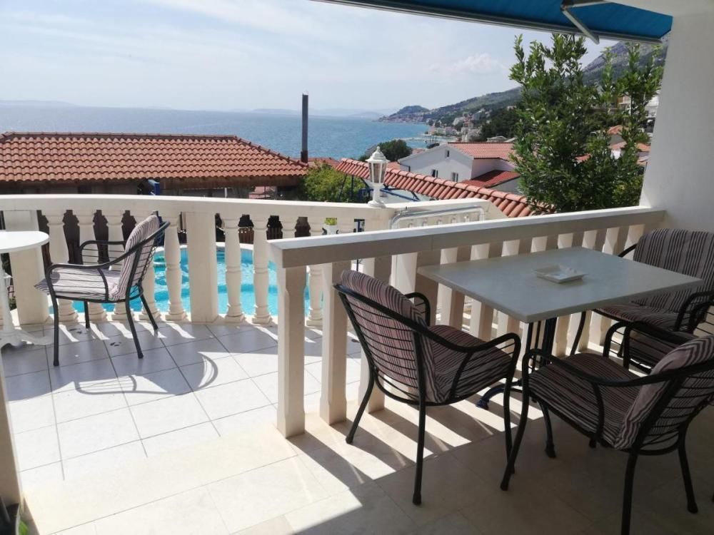 Отель, гостиница Dugi Rat, Хорватия, 1 036 м² - фото 3