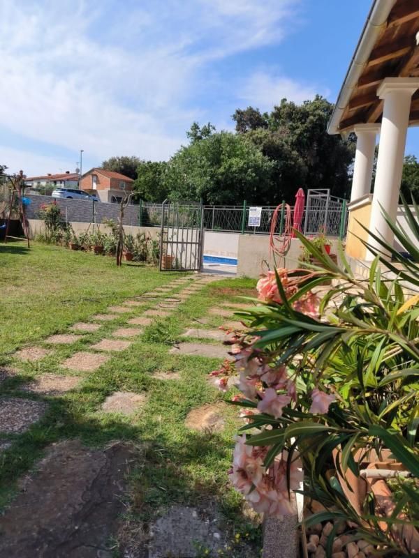 Отель, гостиница в Пуле, Хорватия, 400 м² - фото 3