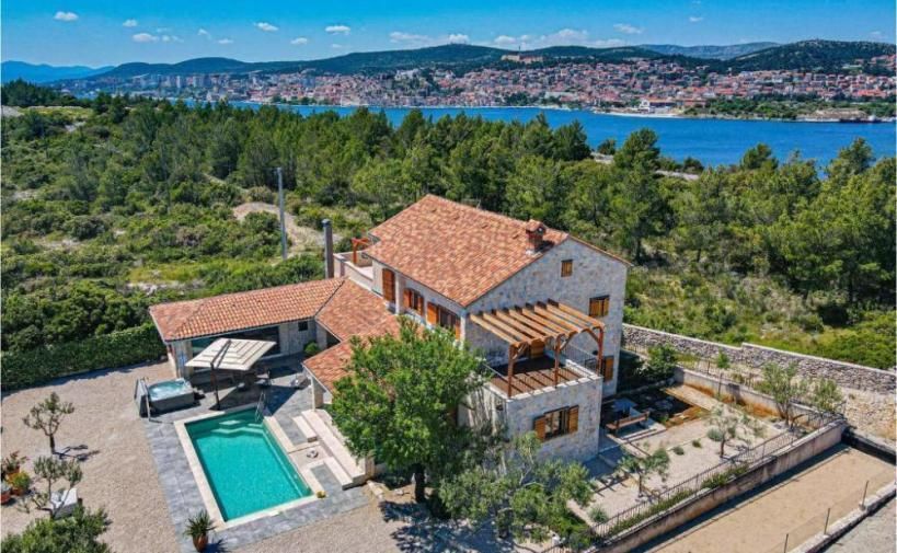 Вилла Sibenik, Хорватия, 315 м² - фото 3