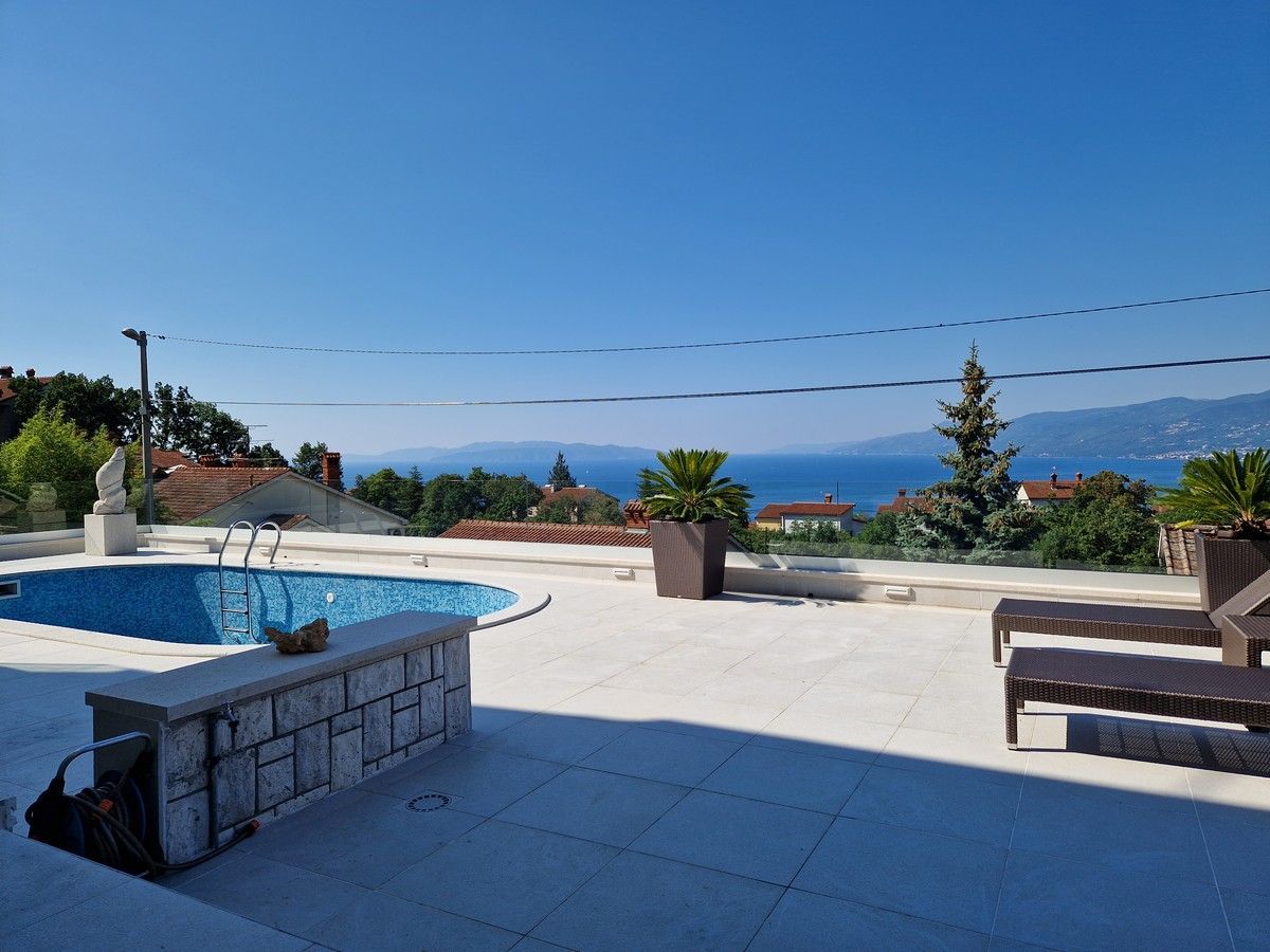 Вилла в Риеке, Хорватия, 750 м² - фото 3