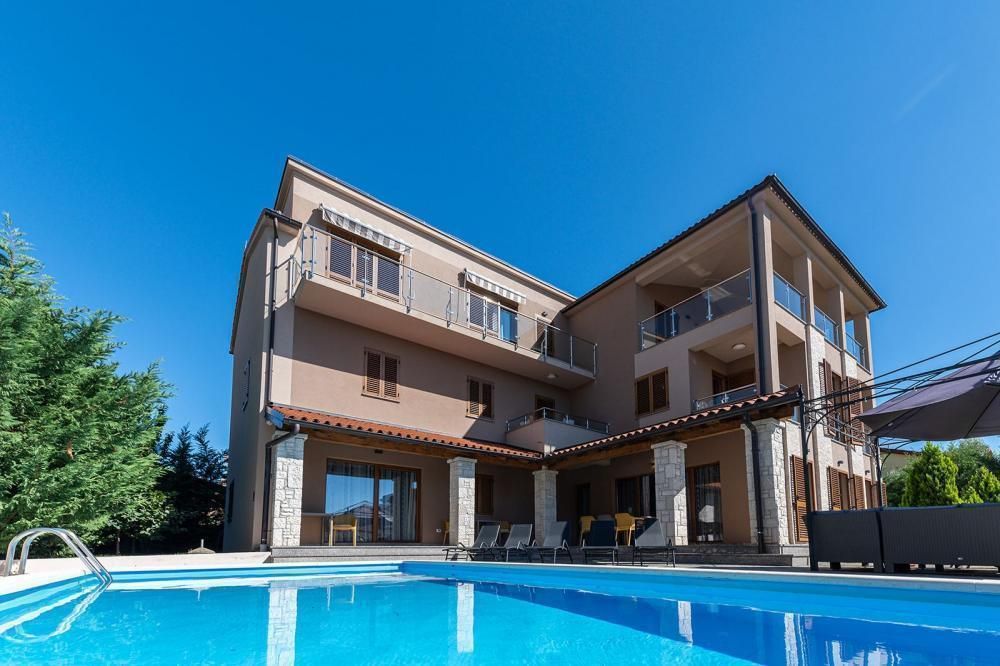 Отель, гостиница в Медулине, Хорватия, 460 м² - фото 4