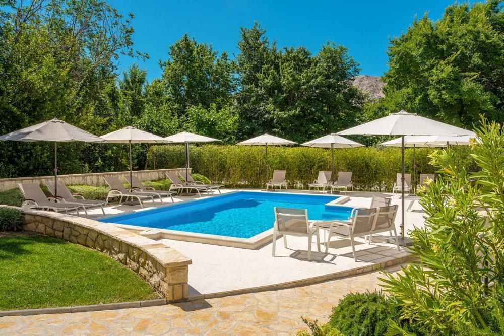 Отель, гостиница Baška, Хорватия, 360 м² - фото 4