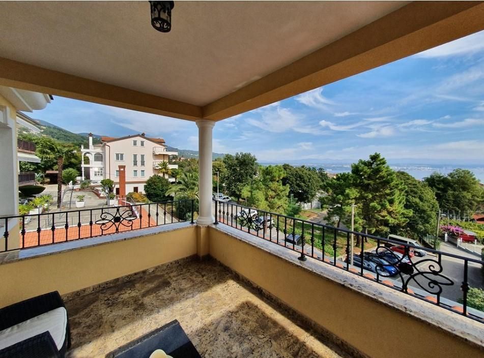 Отель, гостиница в Ловране, Хорватия, 600 м² - фото 4