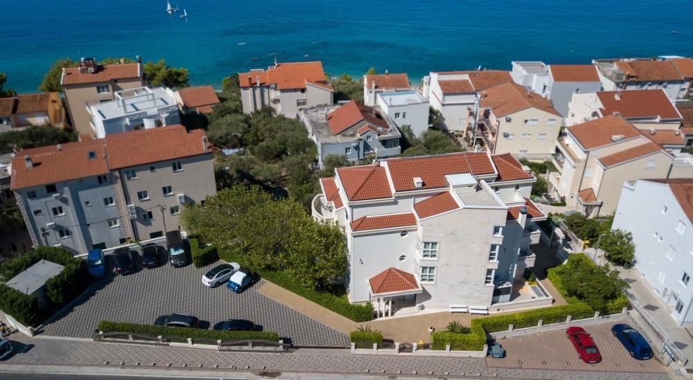 Отель, гостиница Tucepi, Хорватия, 1 141 м² - фото 4