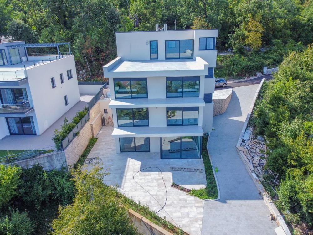 Вилла в Опатии, Хорватия, 400 м² - фото 4