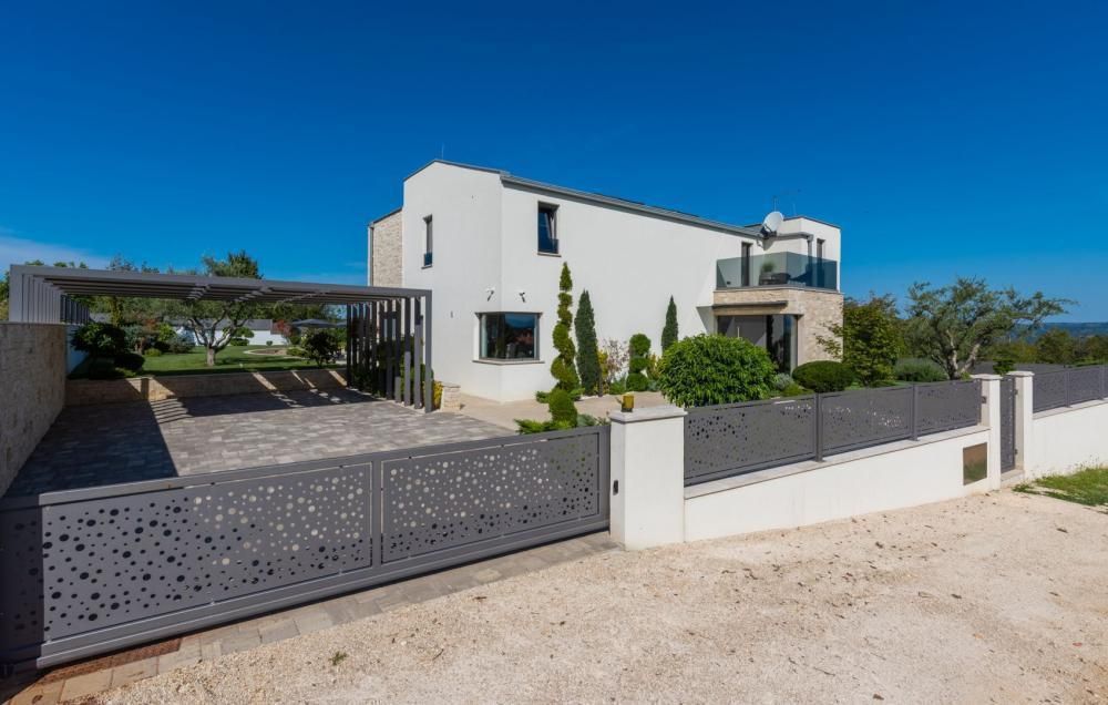 Вилла в Мотовуне, Хорватия, 447 м² - фото 4