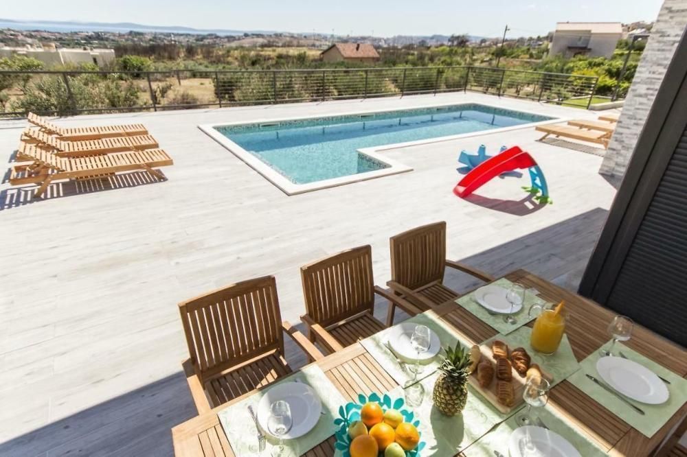 Вилла в Сплите, Хорватия, 240 м² - фото 4