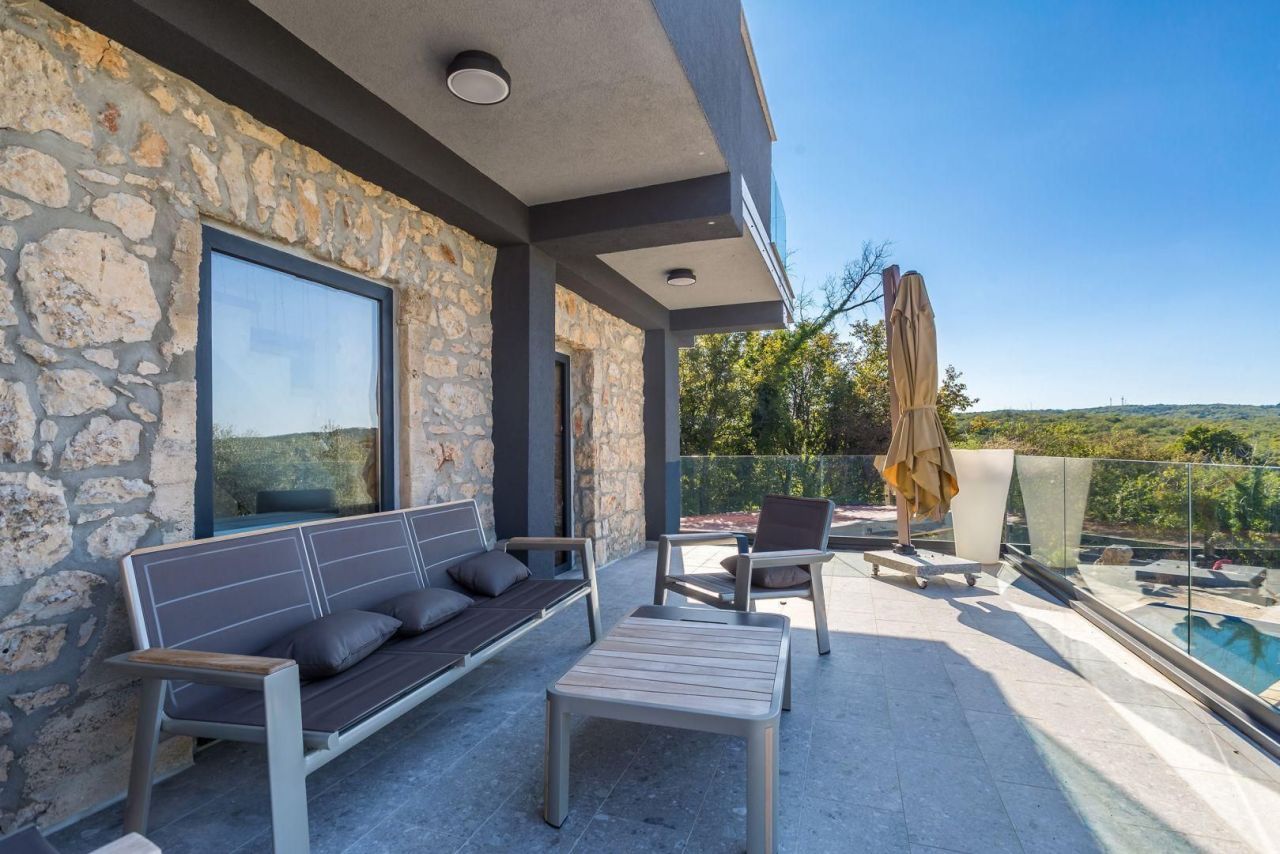 Вилла Gostinjac, Dobrinj, Хорватия, 254 м² - фото 4