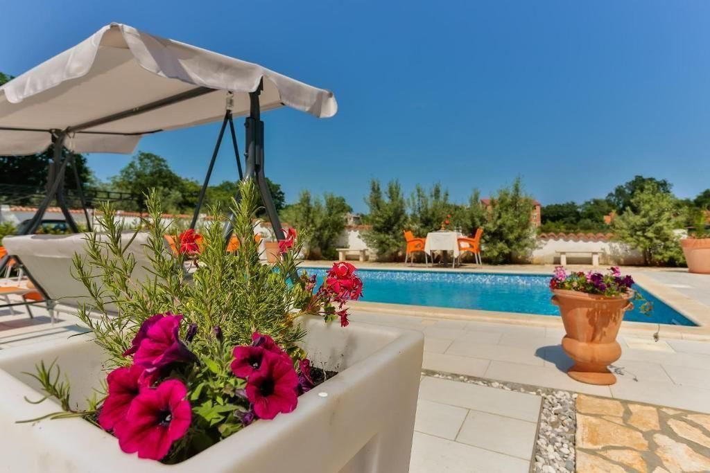 Отель, гостиница в Медулине, Хорватия, 325 м² - фото 4