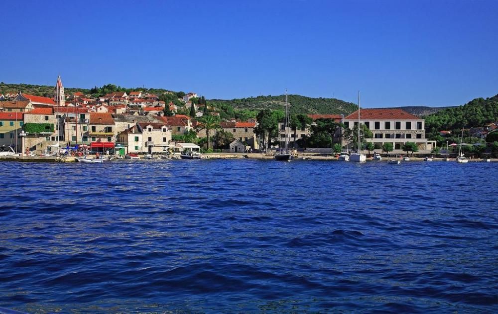 Отель, гостиница на острове Брач, Хорватия, 2 800 м² - фото 5