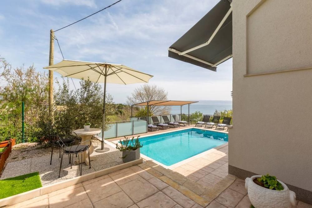 Вилла в Сплите, Хорватия, 200 м² - фото 5