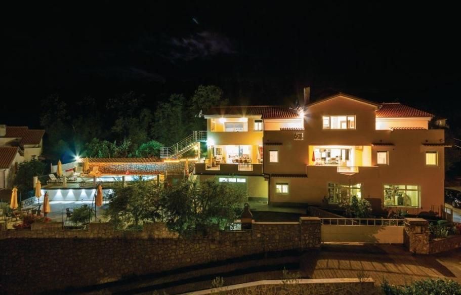 Отель, гостиница Veprinac, Хорватия, 1 000 м² - фото 5