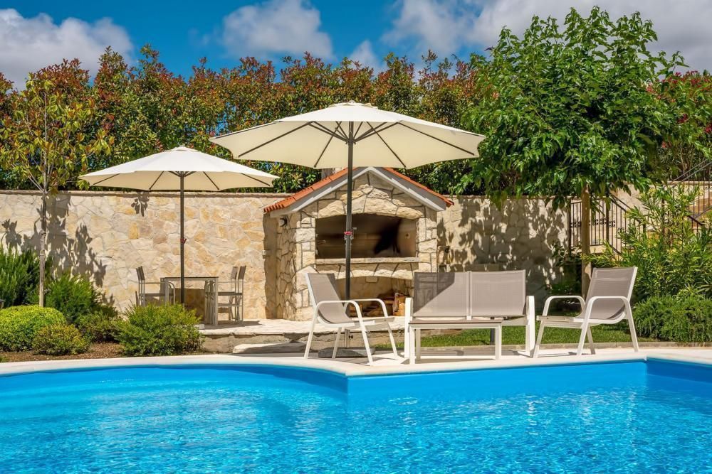 Отель, гостиница Baška, Хорватия, 360 м² - фото 5