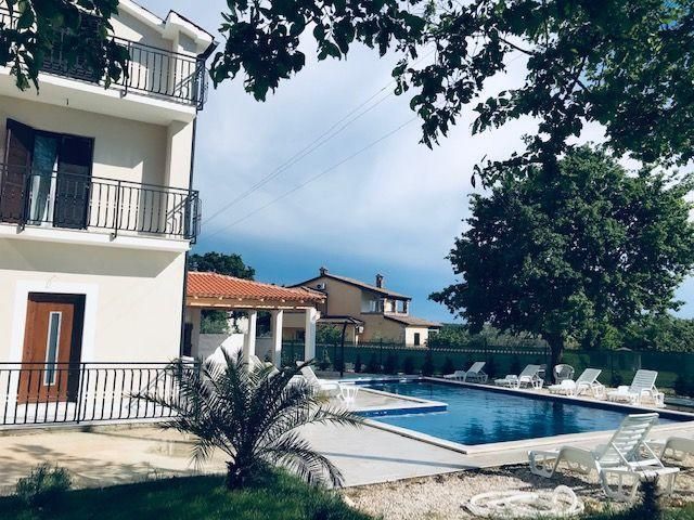 Отель, гостиница Sveti Lovreč, Хорватия, 450 м² - фото 5