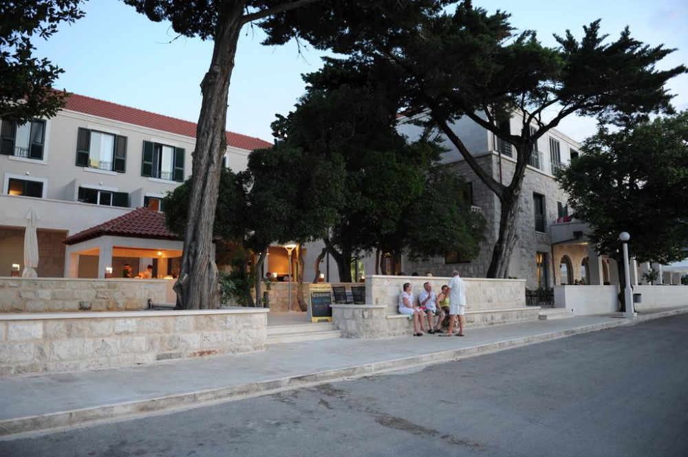 Отель, гостиница на острове Брач, Хорватия, 2 800 м² - фото 6