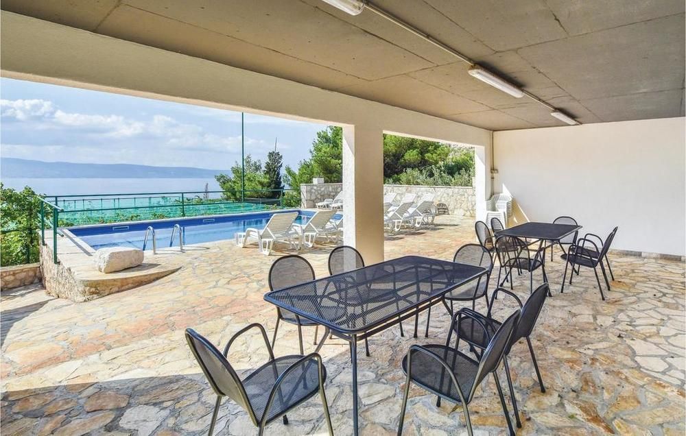 Отель, гостиница в Омише, Хорватия, 700 м² - фото 6