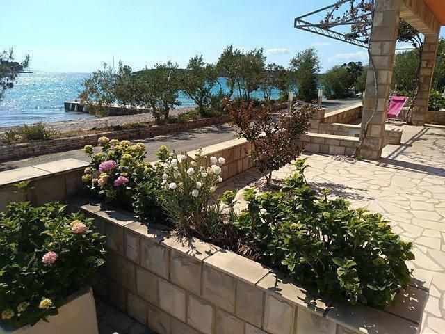 Отель, гостиница Peljesac, Хорватия, 900 м² - фото 6