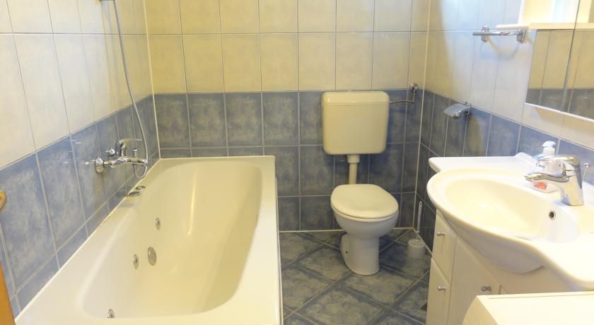 Отель, гостиница в Рогознице, Хорватия, 900 м² - фото 3