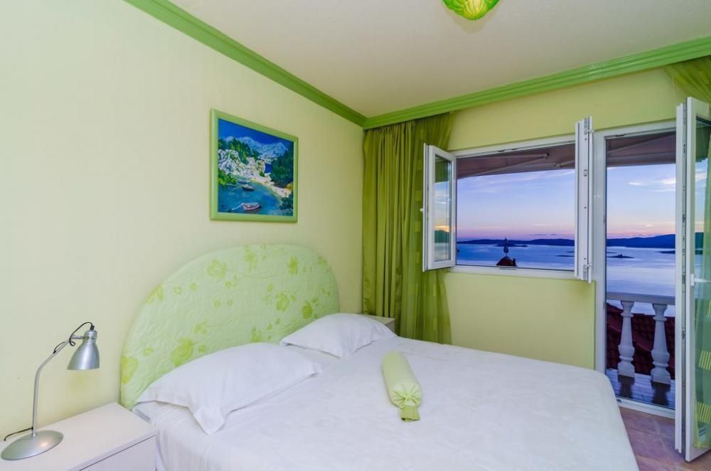 Отель, гостиница Peljesac, Хорватия, 2 400 м² - фото 7