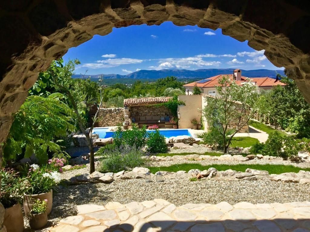 Вилла в Малинска-Дубашнице, Хорватия, 260 м² - фото 7