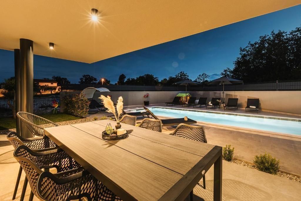 Вилла в Умаге, Хорватия, 303 м² - фото 7