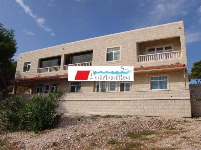 Вилла на острове Брач, Хорватия, 500 м² - фото 3